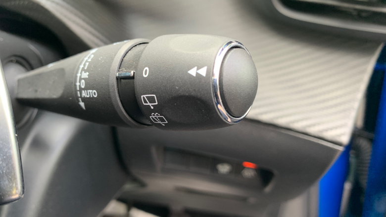 Peugeot 208 1.2 PureTech 100 GT 5dr EAT8 Petrol Hatchback